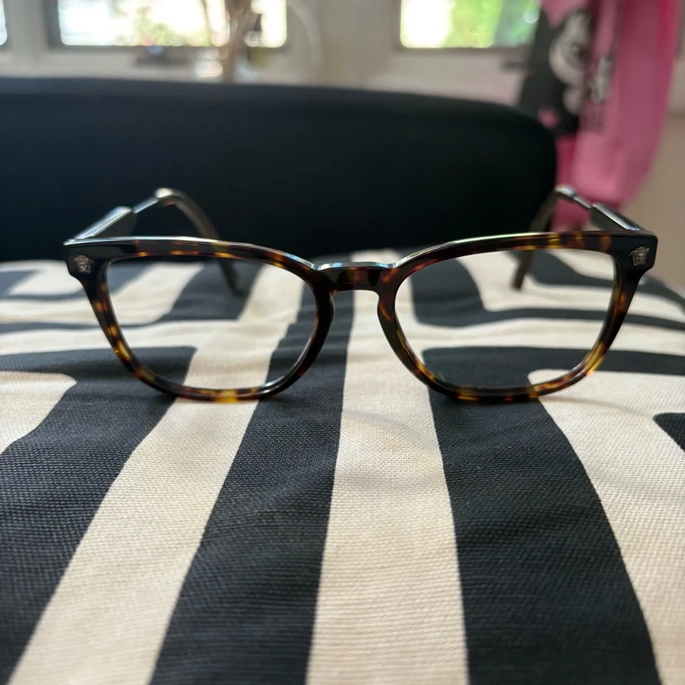 Versace - Tortoise Shell Square Glasses - Picture 7 of 9